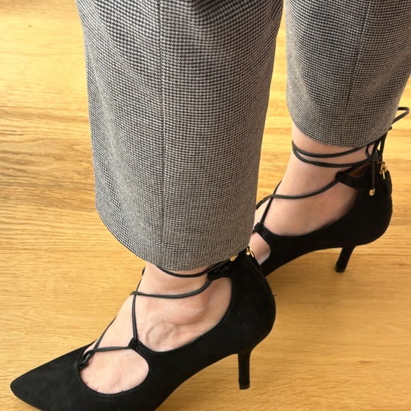 Black Nobuck High Heels Made in Brazil- size 7 1/5 - Picture 4 of 9